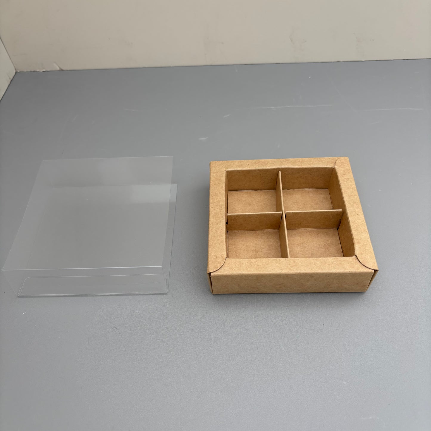 10PCS 4/9/16/25-cells kraft chocolate box with clear sleeve