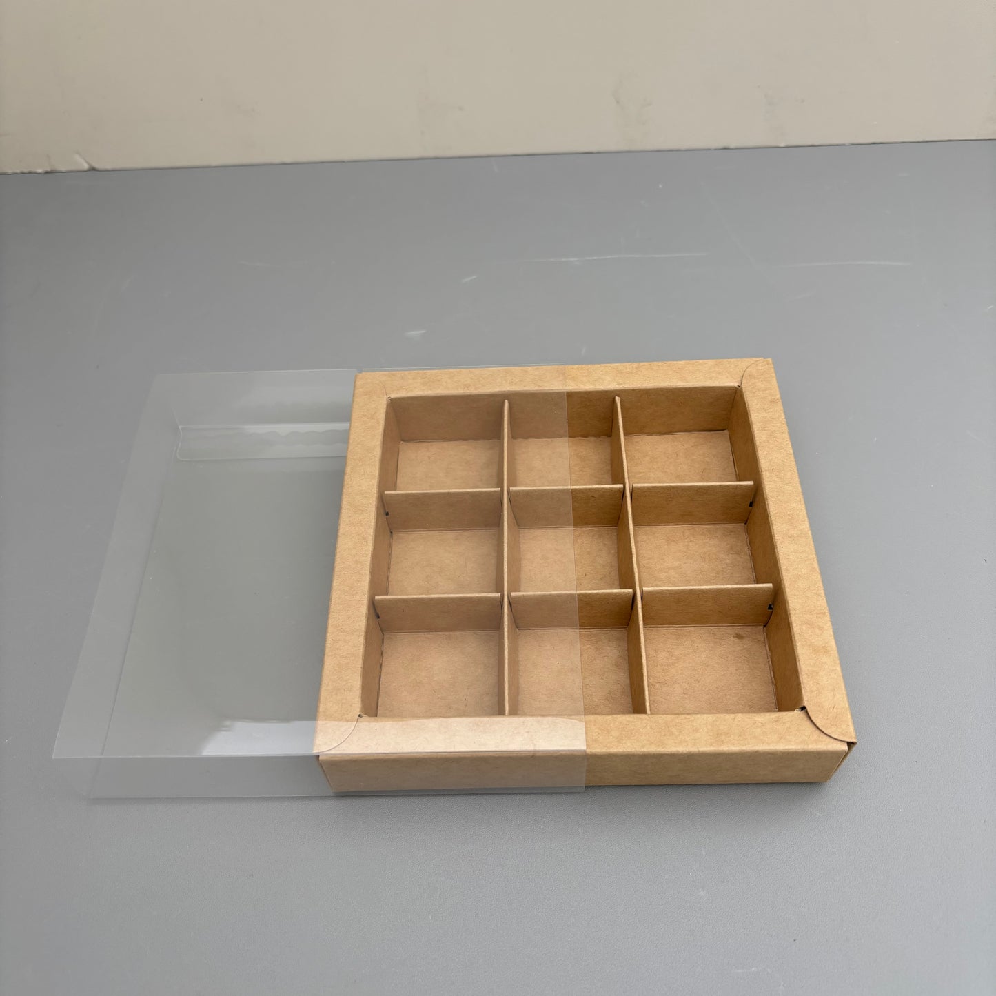 10PCS 4/9/16/25-cells kraft chocolate box with clear sleeve