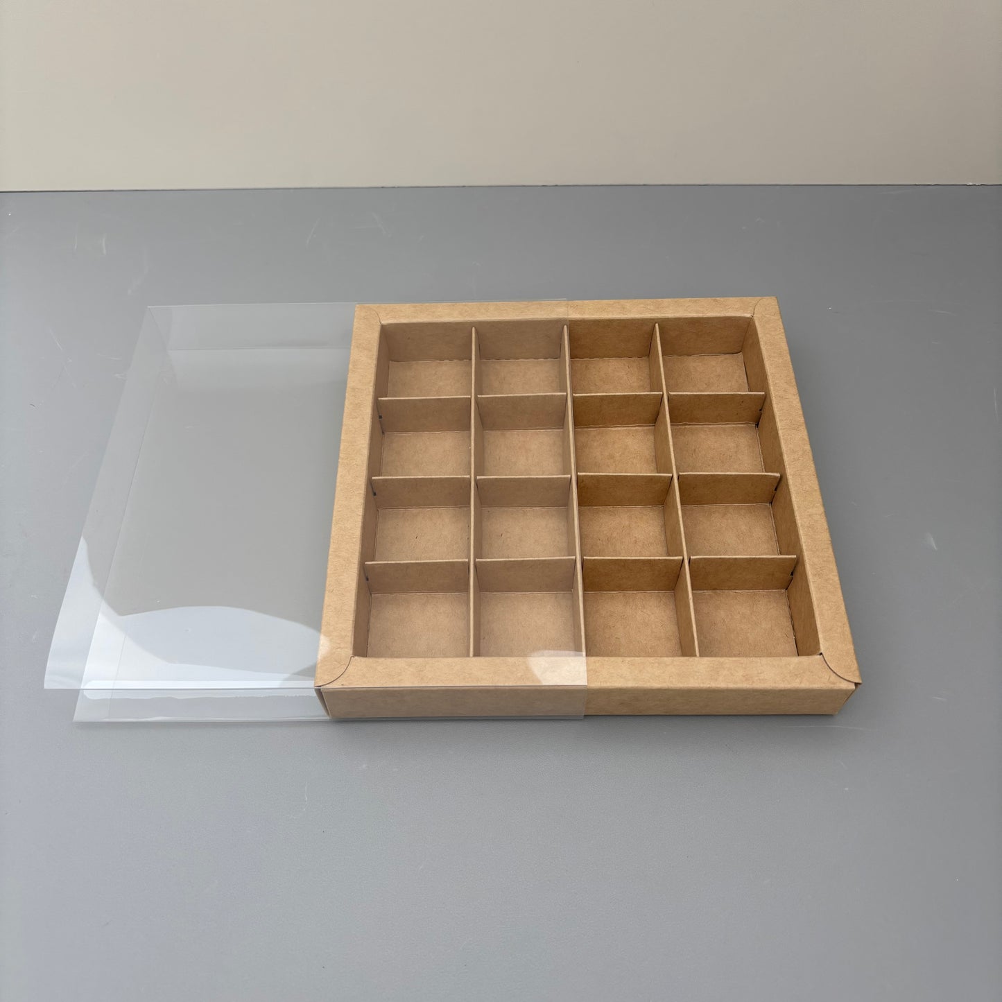 10PCS 4/9/16/25-cells kraft chocolate box with clear sleeve