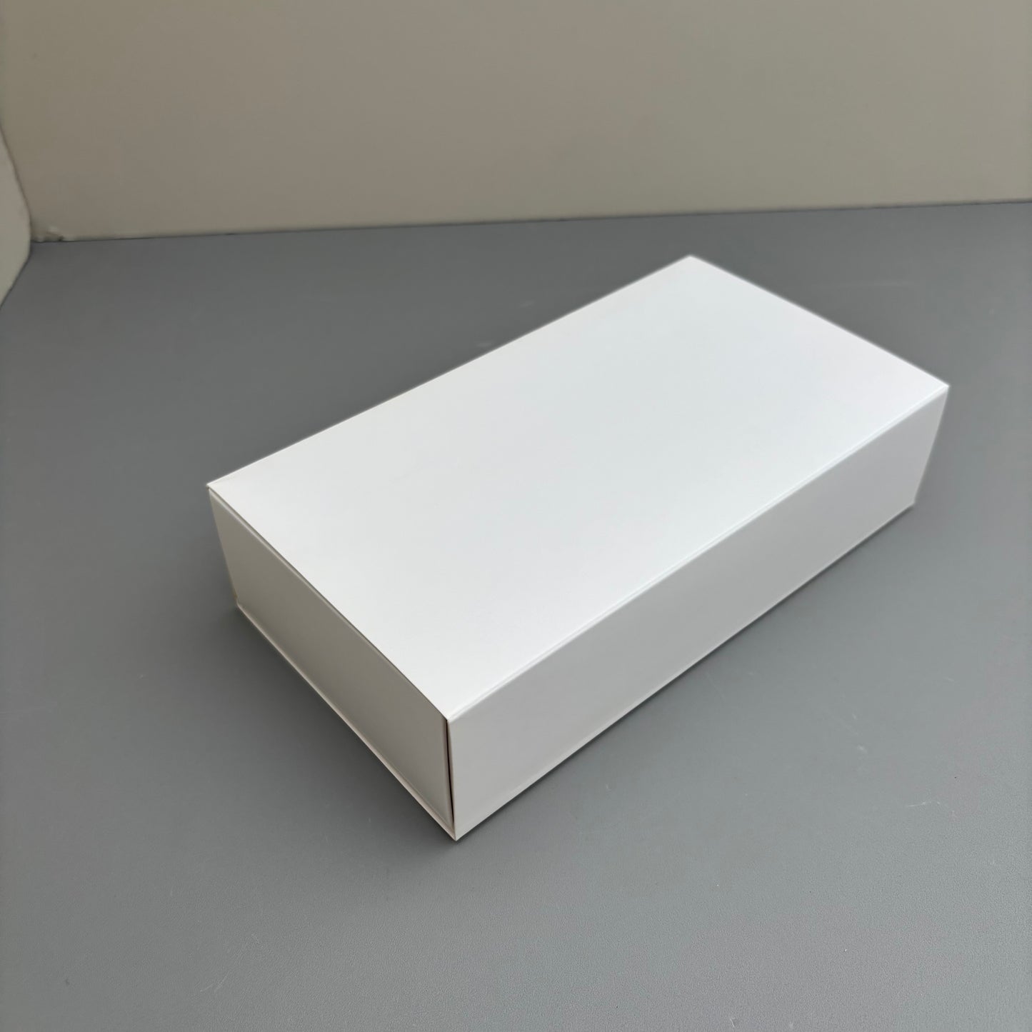 20PCS 12-macarons white paper drawer box