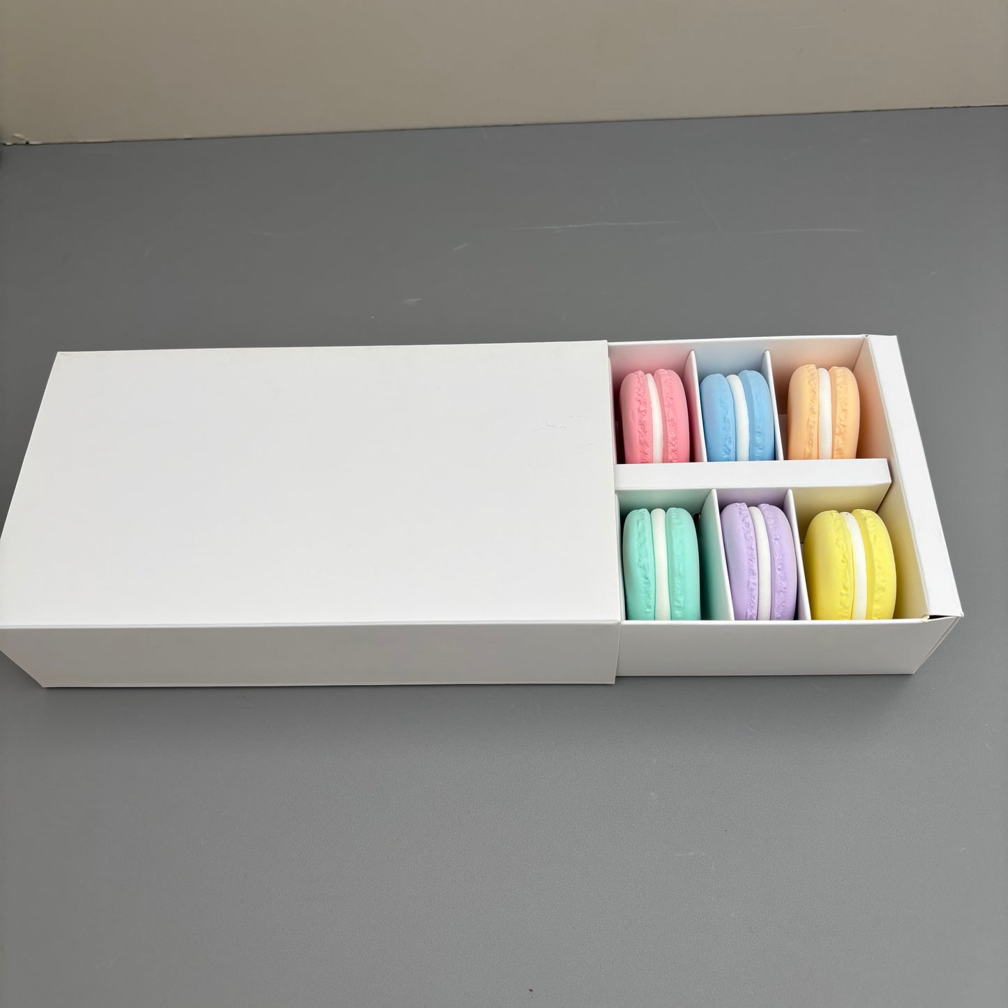 20PCS 12-macarons white paper drawer box