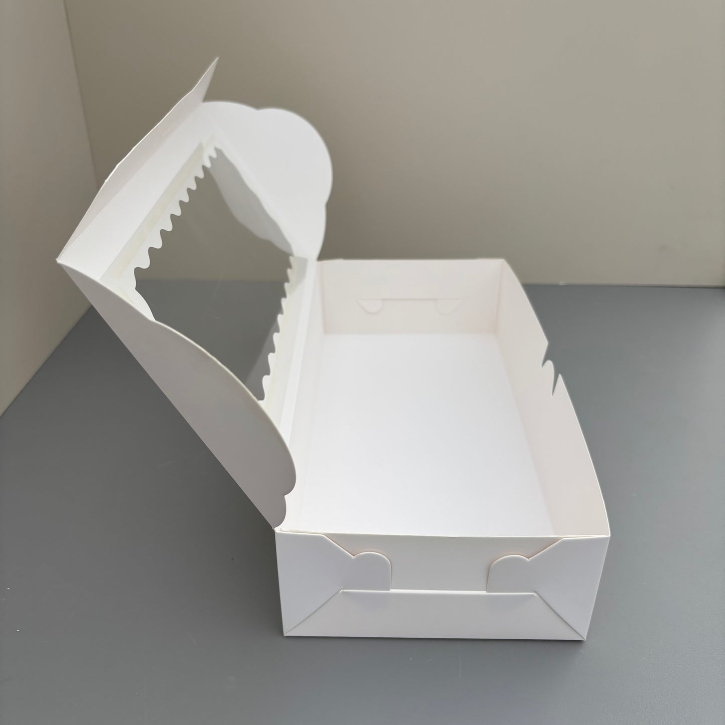 50PCS White Cookies & Chocolate Covered Strawberry Bakery Box with Window