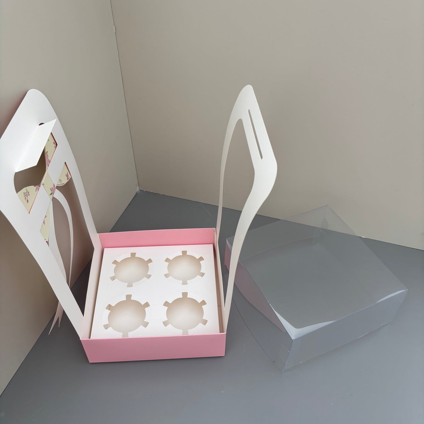 10PCS Valentine's Day Pink 4-cupcakes Box with Bow Tie