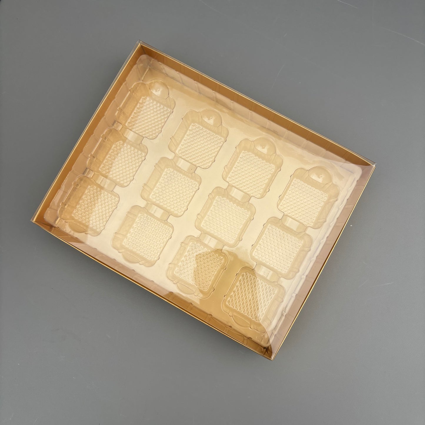 10PCS Gold 12-chocolates Paper Box with Clear Lid and Clear Insert
