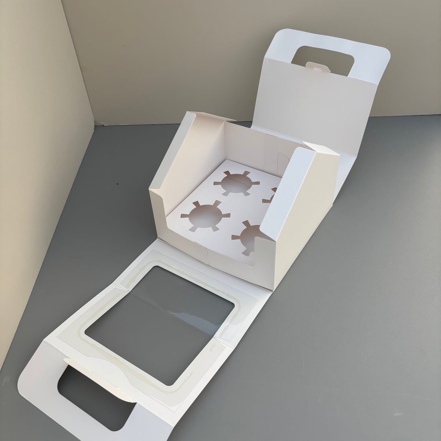 White Cupcake Window Handle Box With Paper Insert