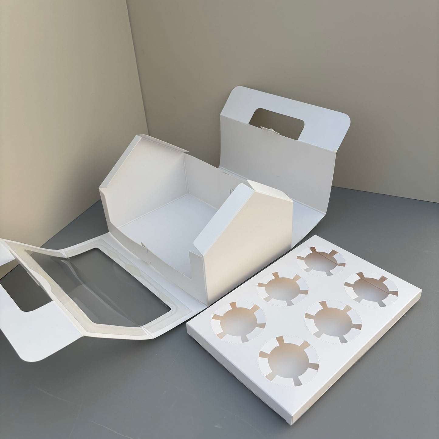 White Cupcake Window Handle Box With Paper Insert