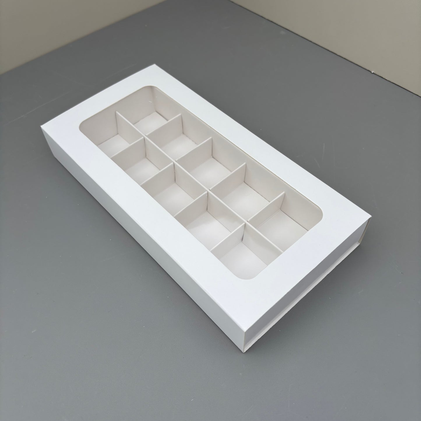 10PCS 10-cells Bonbon Chocolate & Mini Macaroons Drawer Box