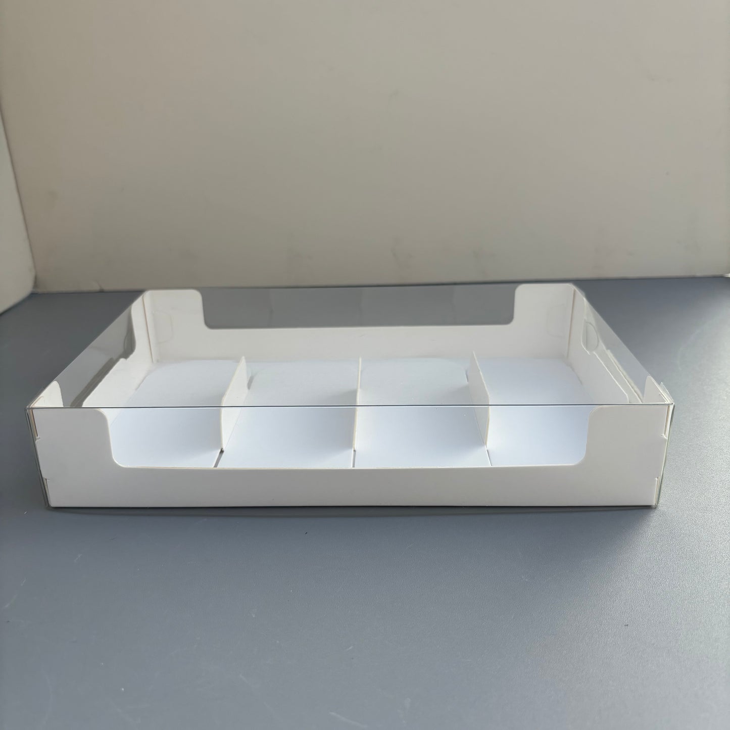 10 Boxes 4-cakesicles paper inserts white base box with clear cover