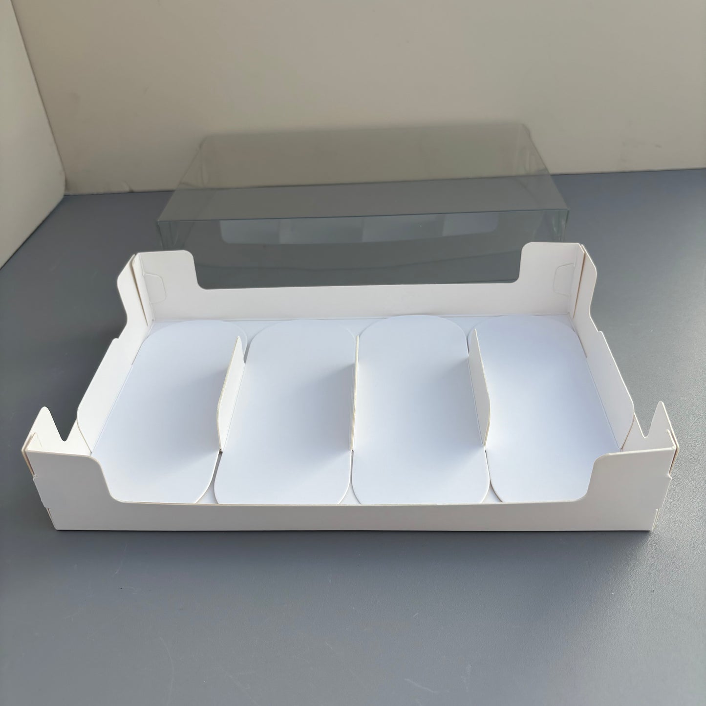 10 Boxes 4-cakesicles paper inserts white base box with clear cover