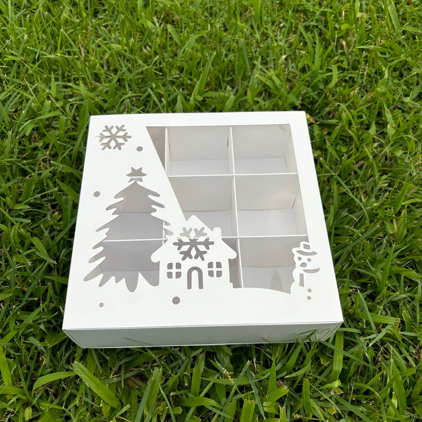 10 boxes 9-compartments white Christmas cookies box