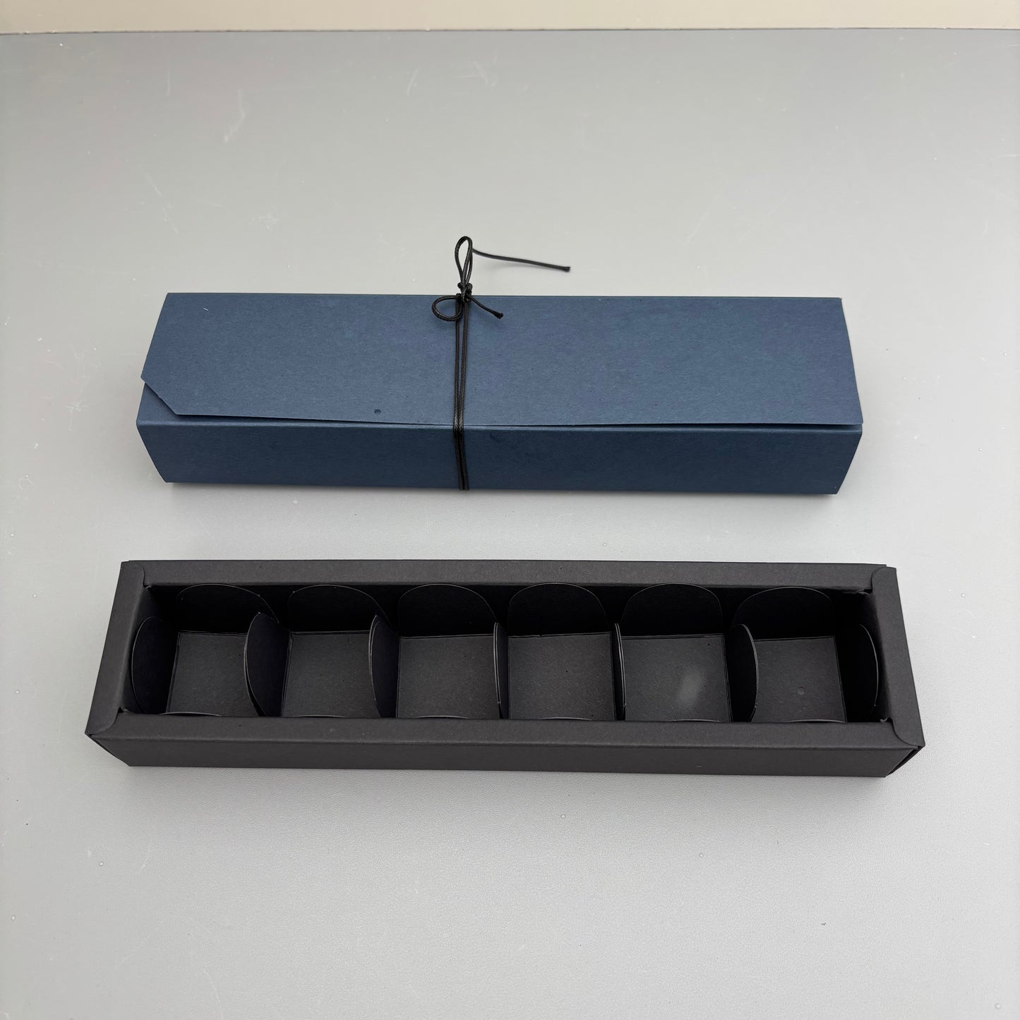 50PCS 6-chocolate box with blue sleeve