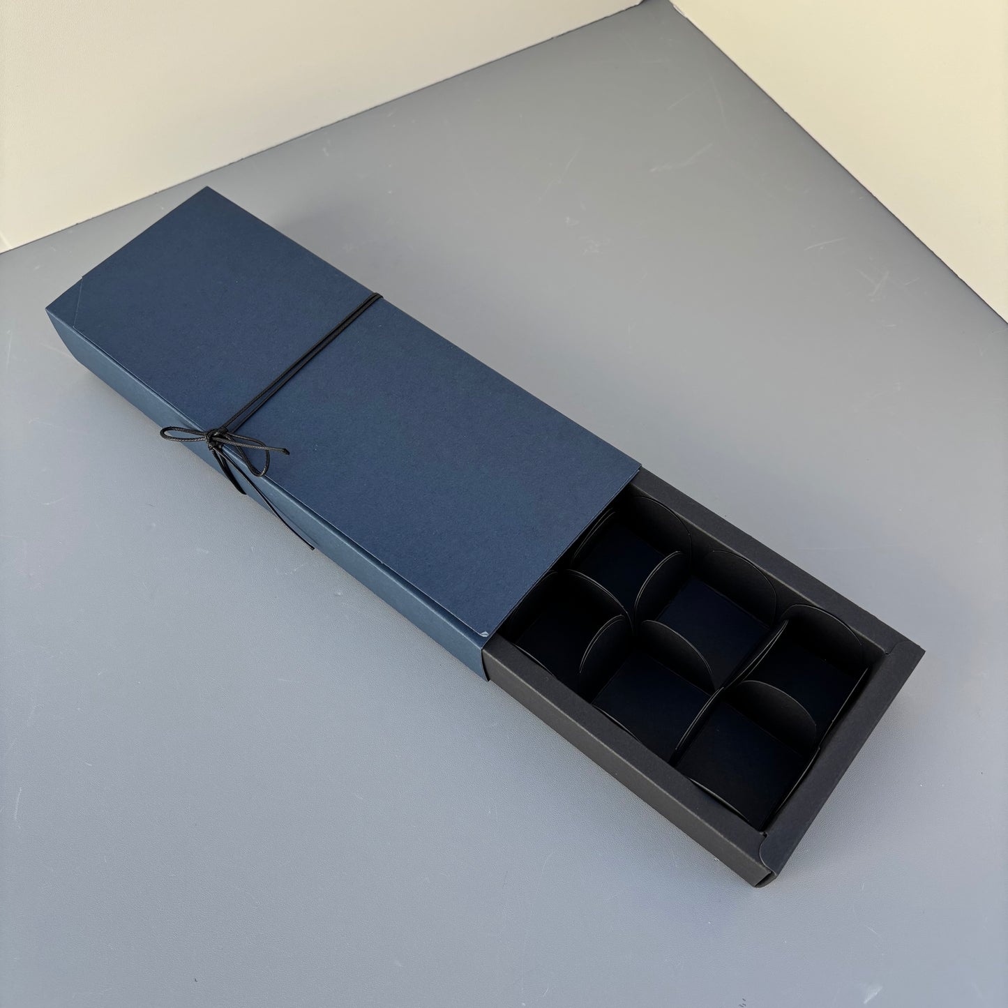 50PCS 12-chocolate box with blue sleeve