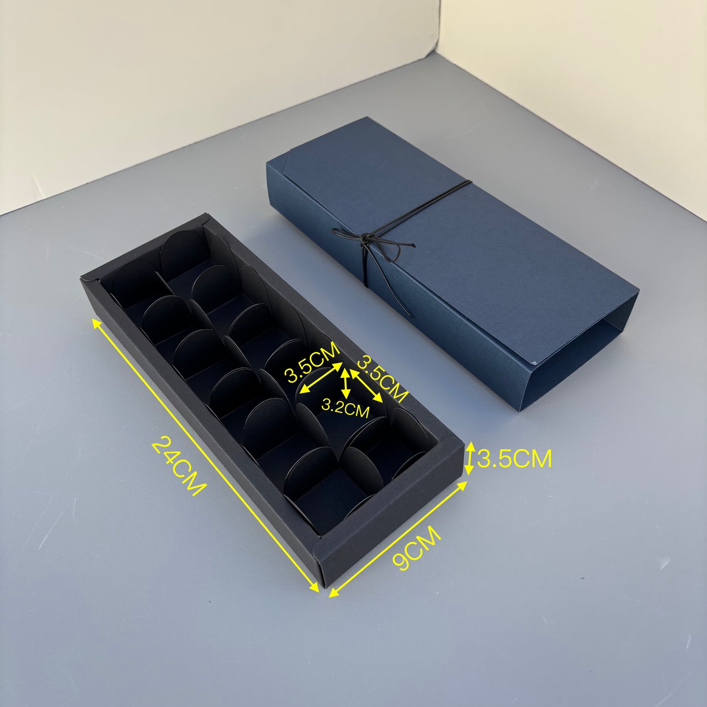 50PCS 12-chocolate box with blue sleeve