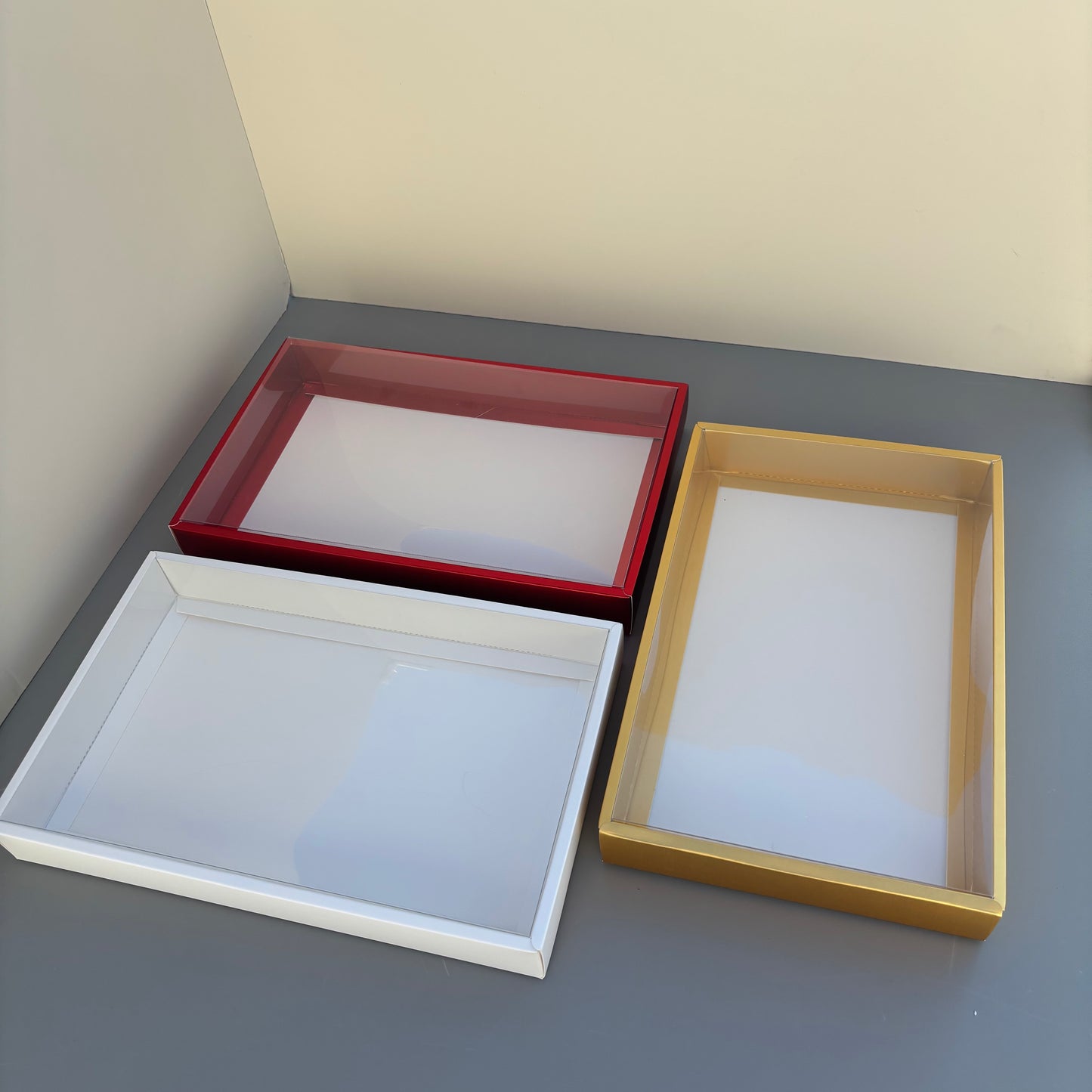 10PCS strawberry & cookies & chocolate paper base box with clear lid