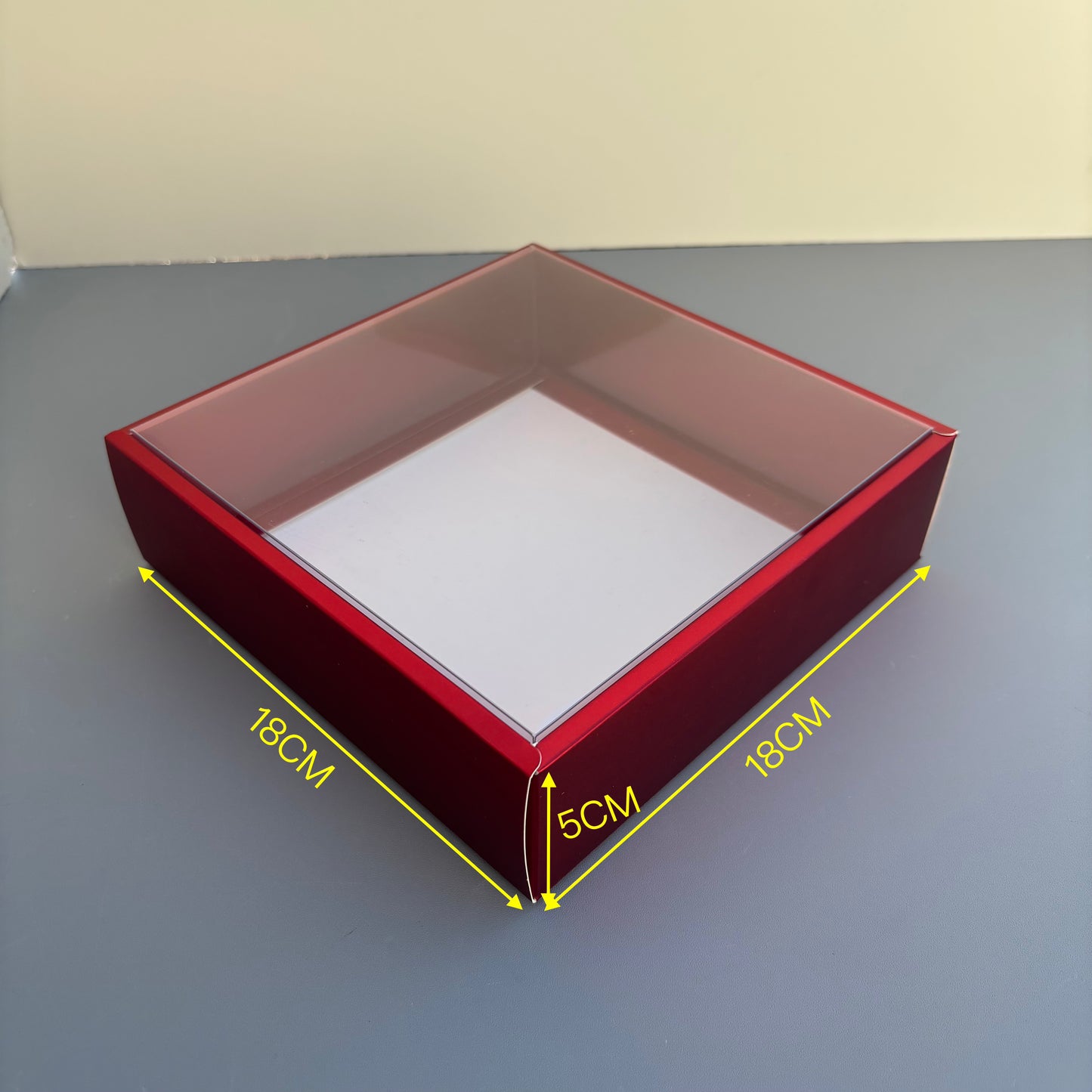 10PCS strawberry & cookies & chocolate red paper base box with clear lid
