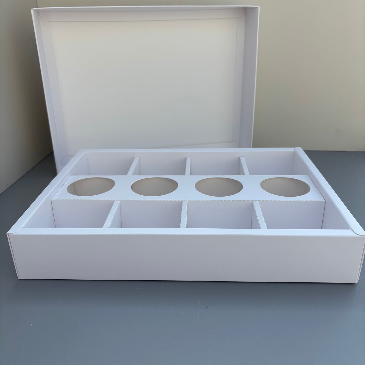 10PCS white 8-compartments dessert base and lid paper box