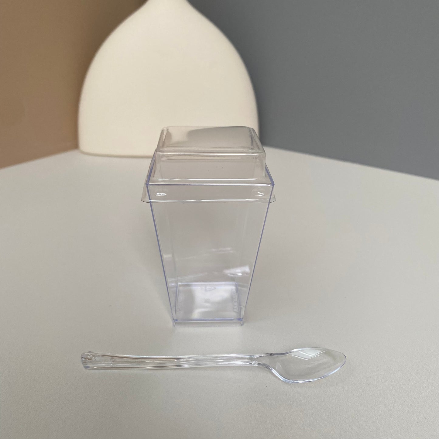 100 sets 3.4oz acrylic clear square cup with clear lid(clear spoon included)