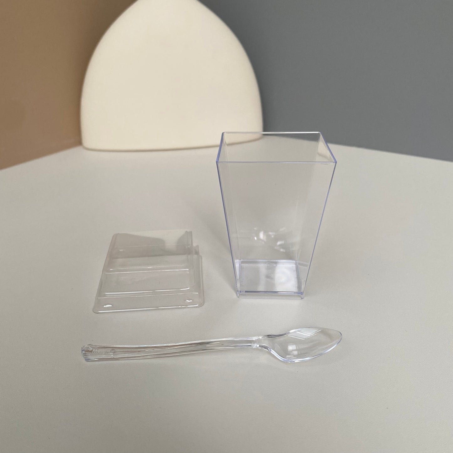 100 sets 3.4oz acrylic clear square cup with clear lid(clear spoon included)