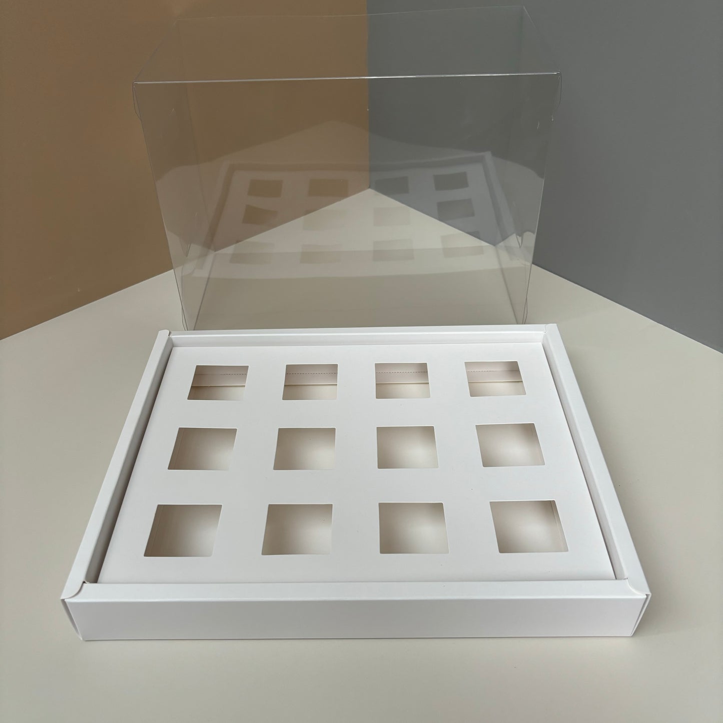 10 boxes 12-count 3.4oz square shooter box with clear lid