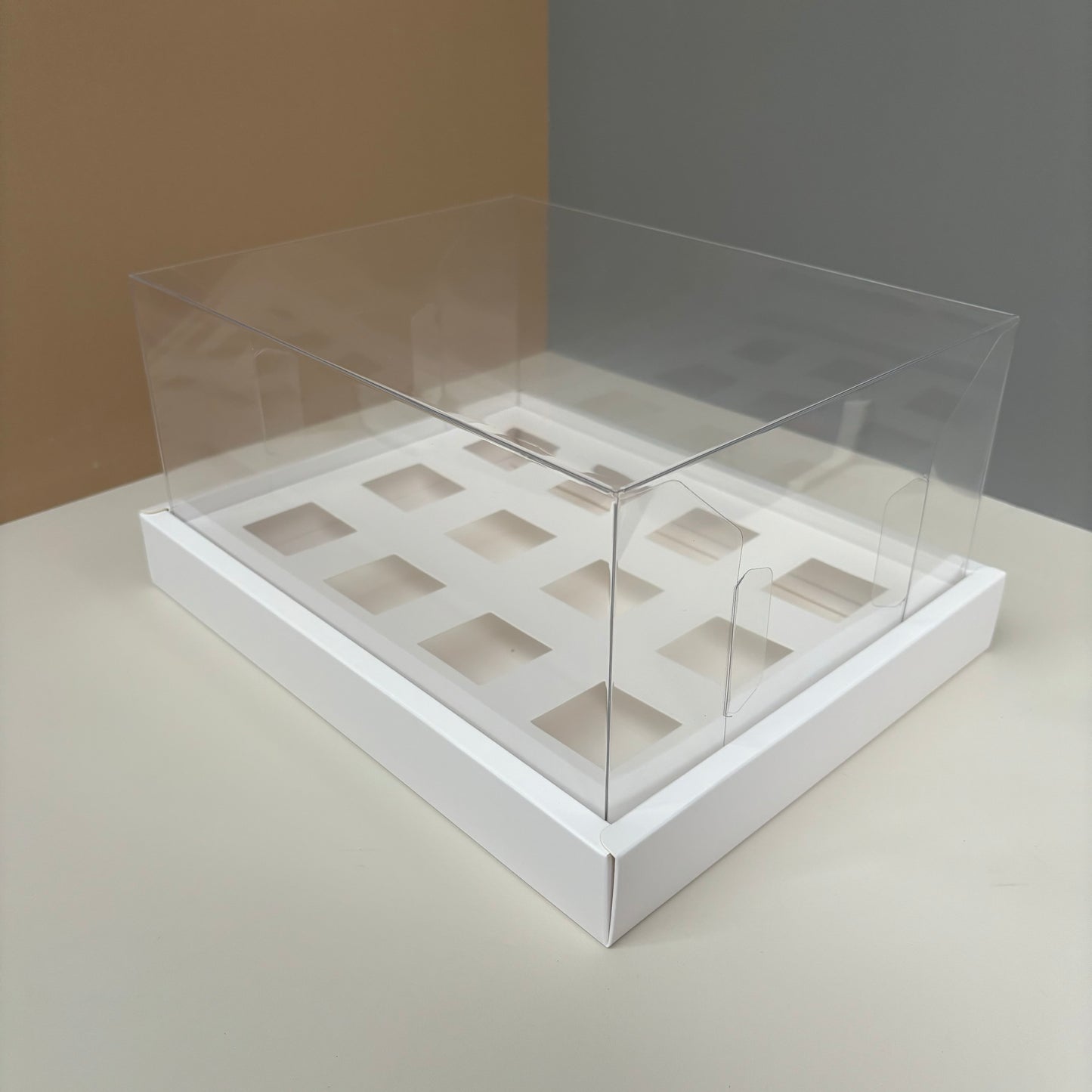 10 boxes 12-count 3.4oz square shooter box with clear lid