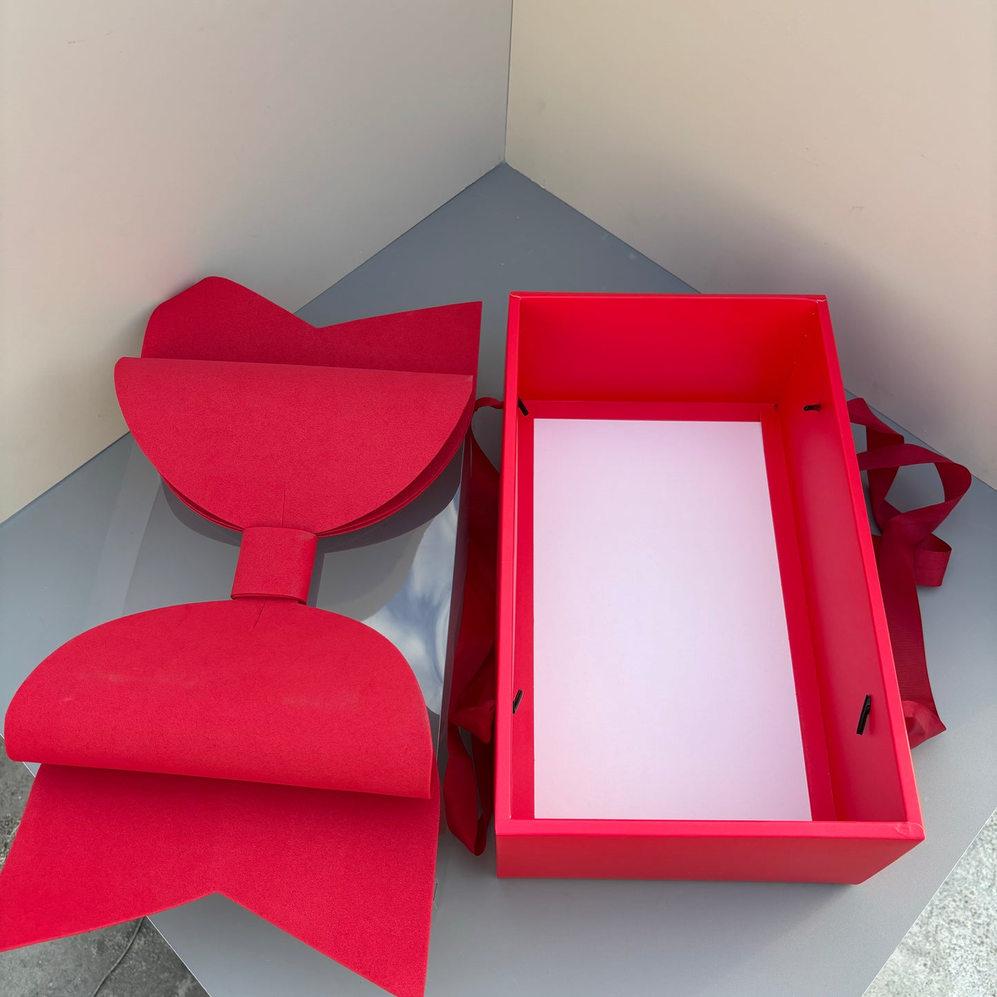 5 boxes Valentine's Day red gift box with bow tie