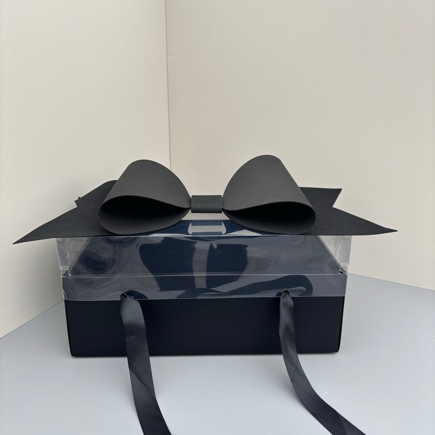 5 boxes Valentine's Day black gift box with bow tie