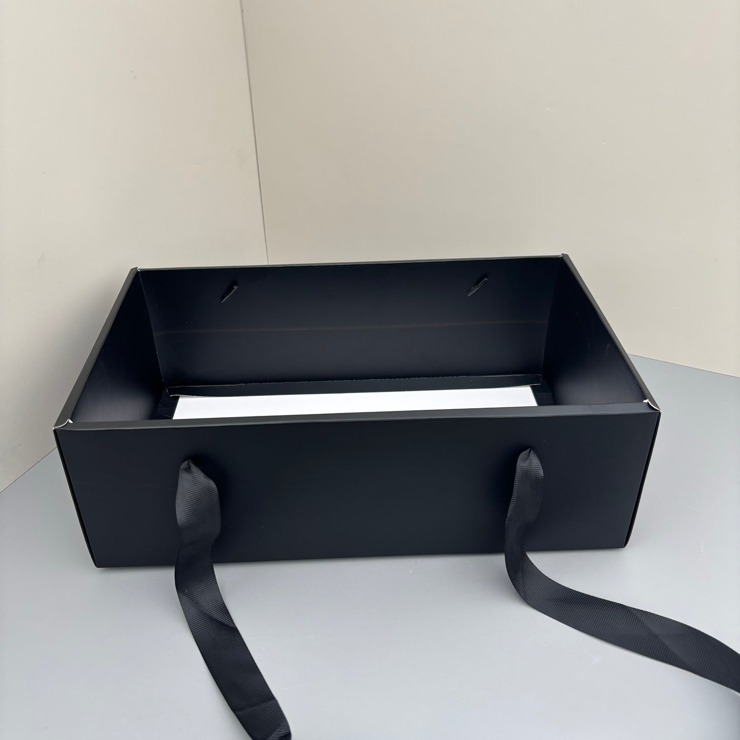 5 boxes Valentine's Day black gift box with bow tie