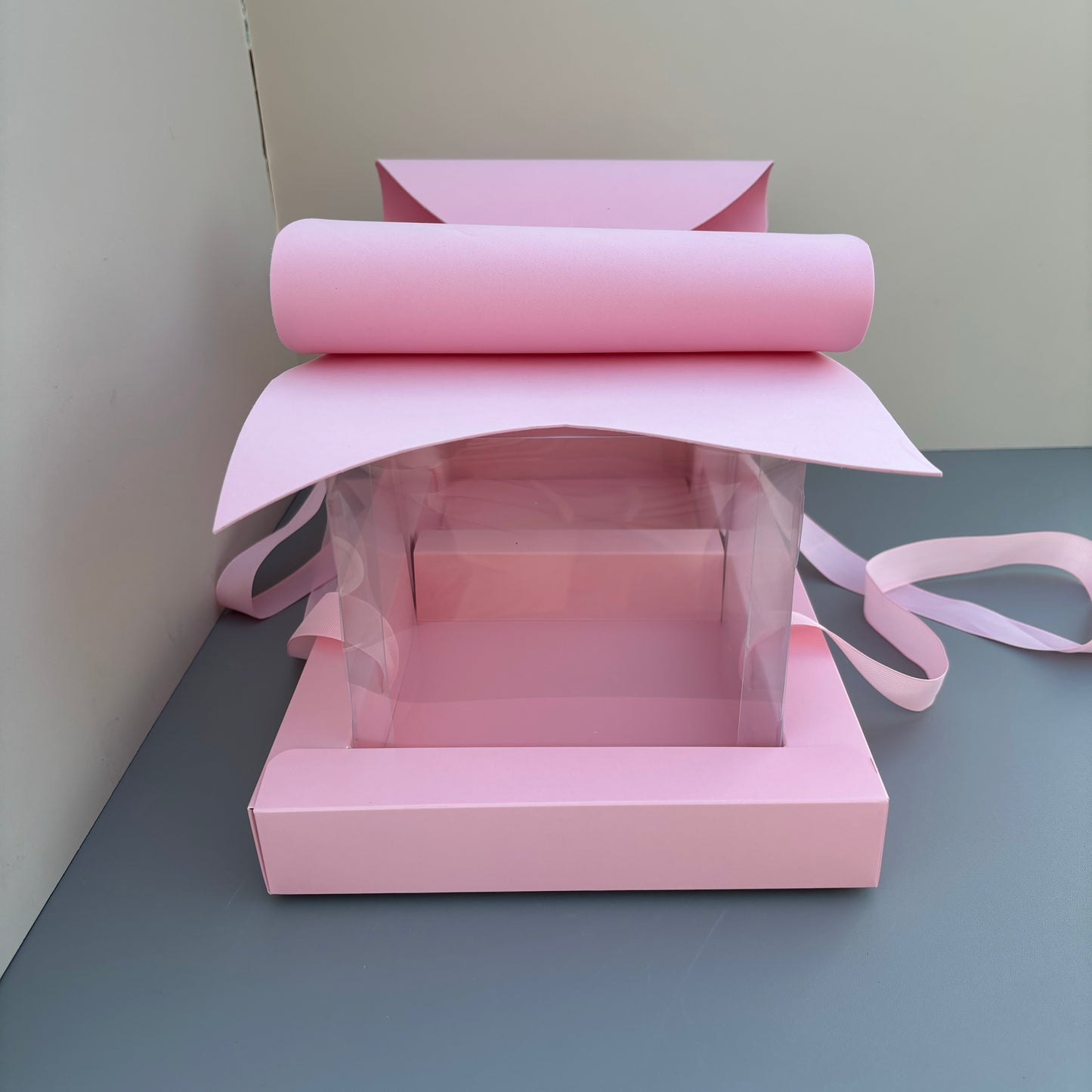 5 boxes Valentine's Day pink strawberry & macaroon gift box with bow