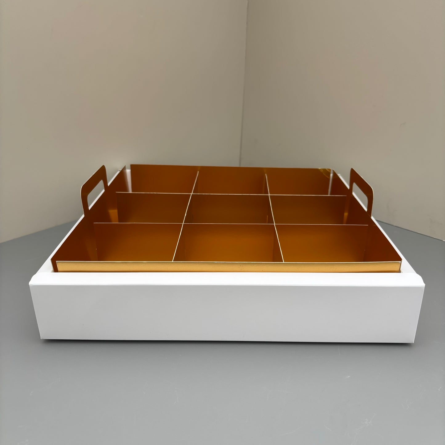 10 boxes big white base box with gold insert, partition and ribbon