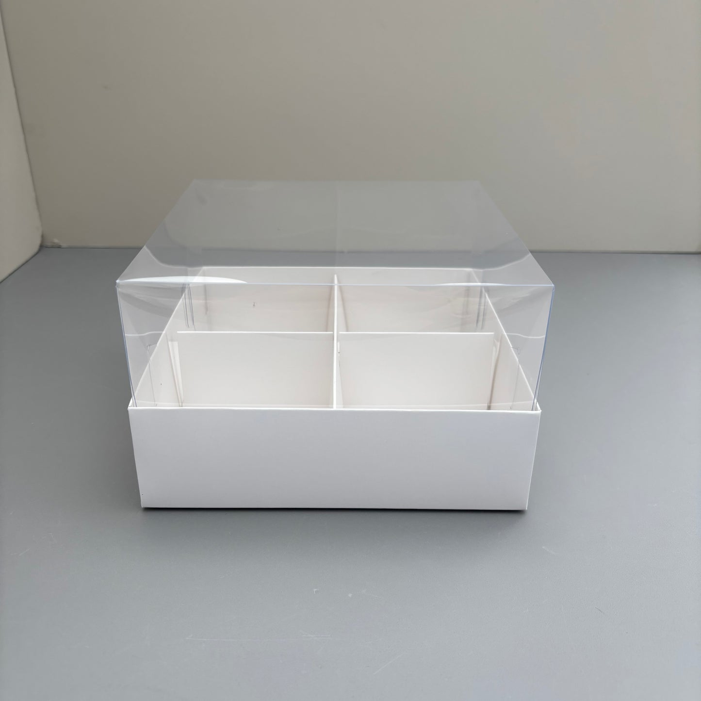 20 boxes 4-compartments white dessert box with clear lid