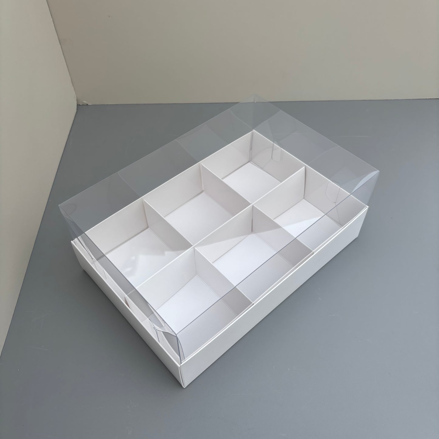 20 boxes 6-compartments white dessert box with clear lid