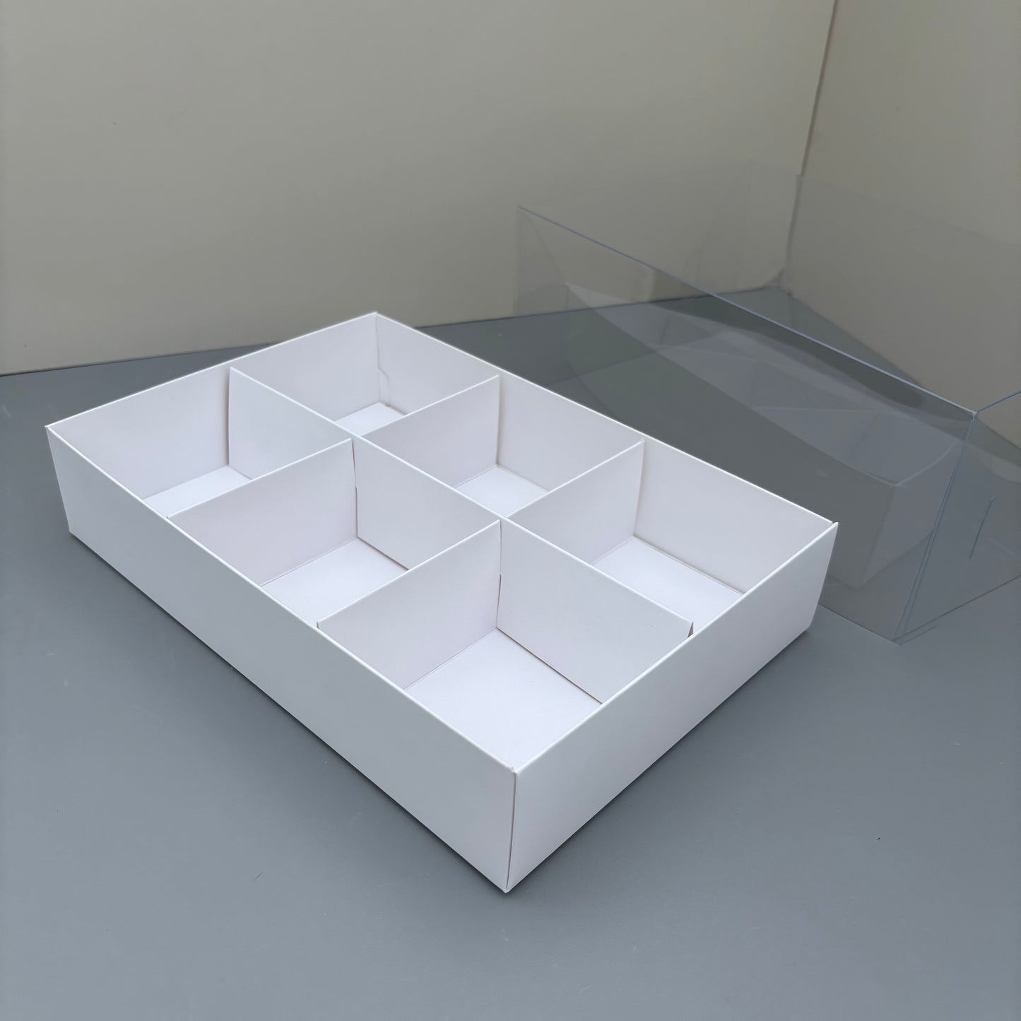 20 boxes 6-compartments white dessert box with clear lid