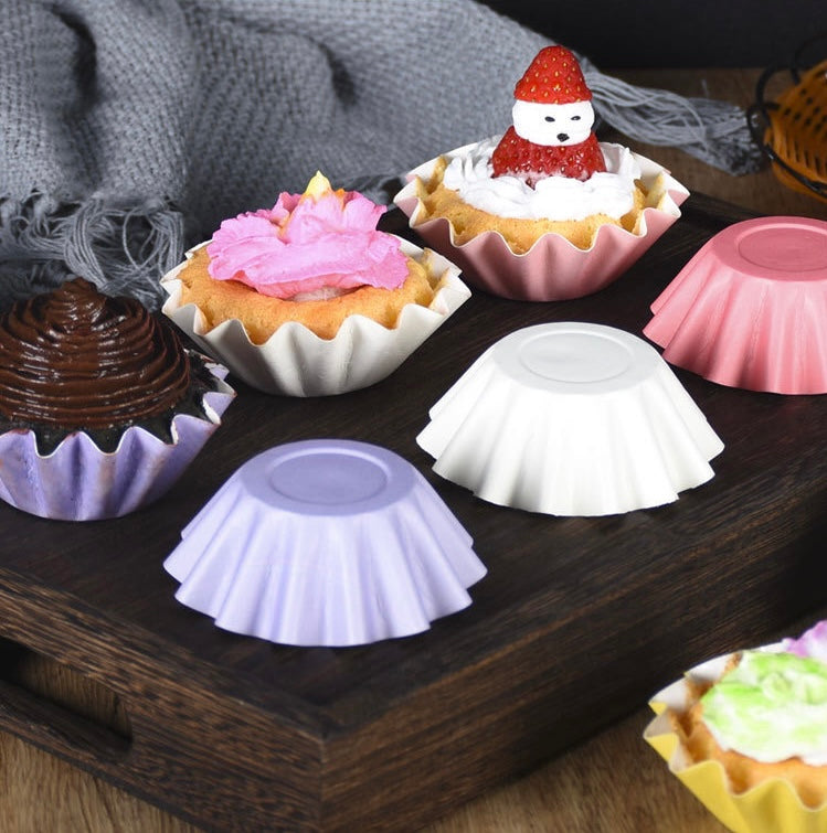 100 pcs Food Grade & Grease-Proof cupcake liner